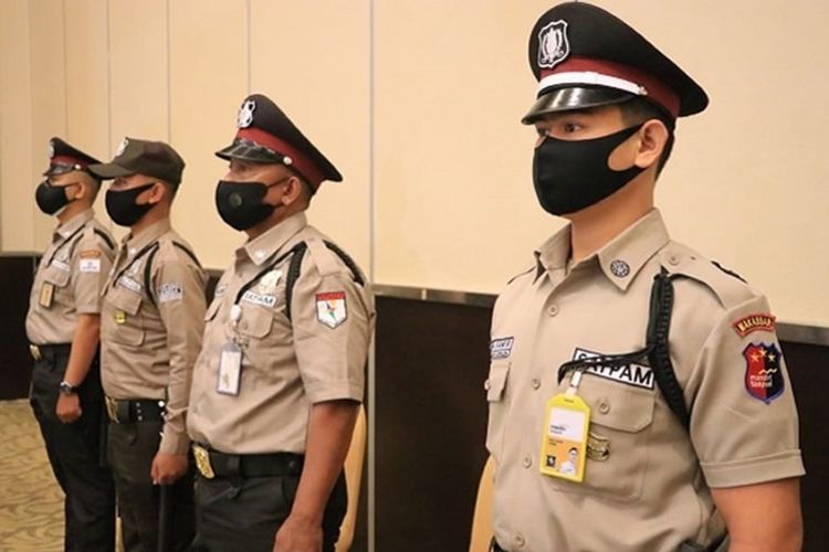 Satpam Bakal Miliki Seragam Baru Warna Krem, Diperkenalkan 2 Februari