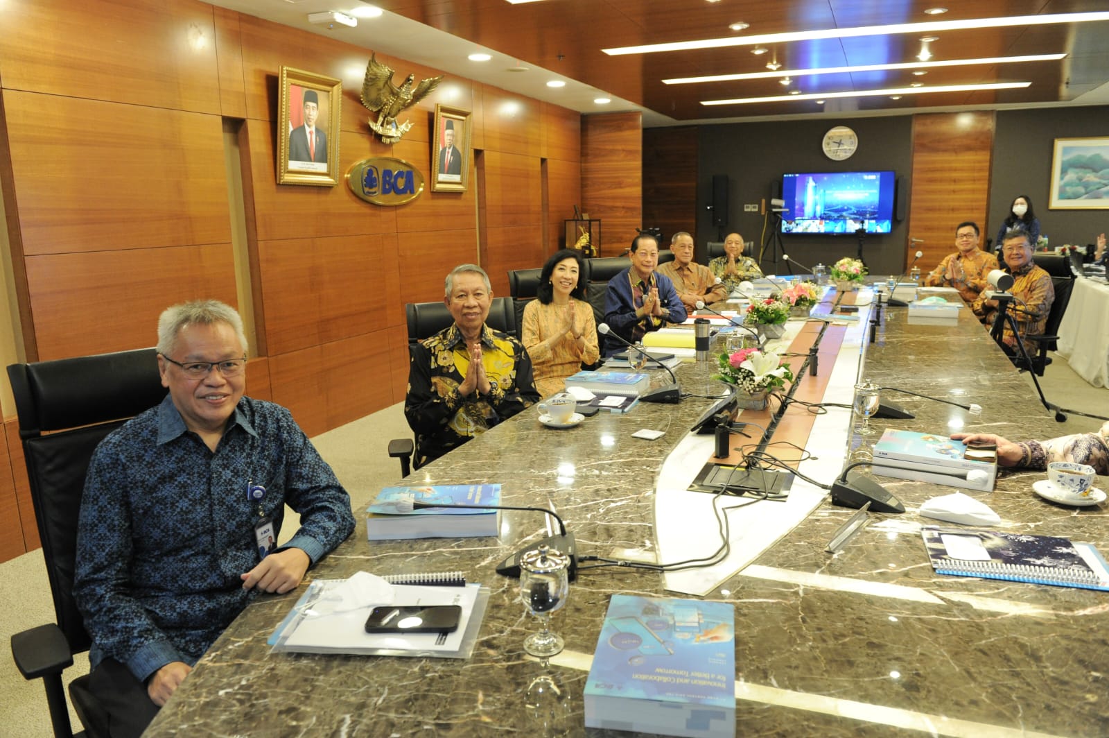 RUPST Bank Central Asia (BBCA), Hasilkan Sejumlah Keputusan Penting