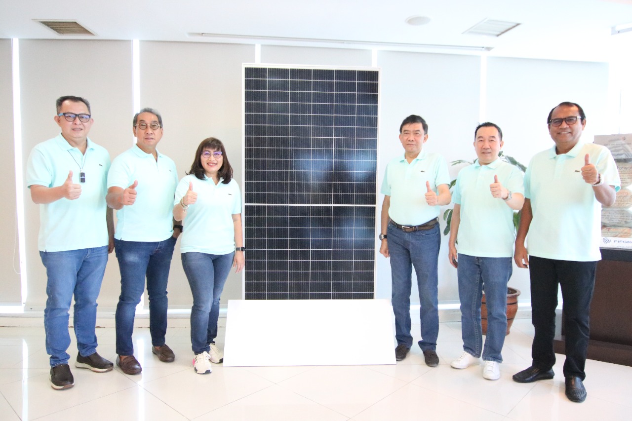 FIFGROUP Dukung Penerapan ESG Melalui Pemakaian Panel Surya