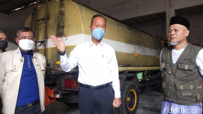 Di Pasar Cipete, Menperin Temukan Penyimpangan Distribusi Minyak Goreng Curah