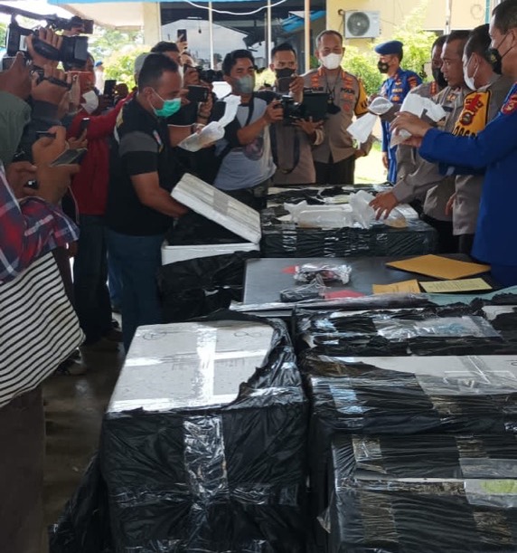 Saat Lebaran Polisi dan KKP Harus Kerja Keras Gagalkan Penyelundupan Benih Lobster