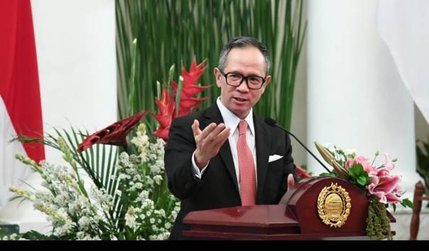 Terpilih jadi Ketua Dewan Komisioner OJK, Mahendra Siregar Mundur dari Komut SMI