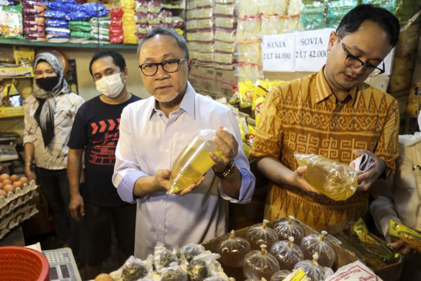 Aturan Baru Beli Minyak Goreng Curah Pakai PeduliLindungi, Sosialisasinya Mulai Senin