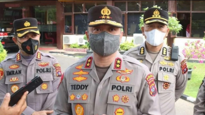 Kiamat! Kapolda Jatim Irjen Teddy Minahasa Putra Ditangkap, Diduga Terkait Narkoba