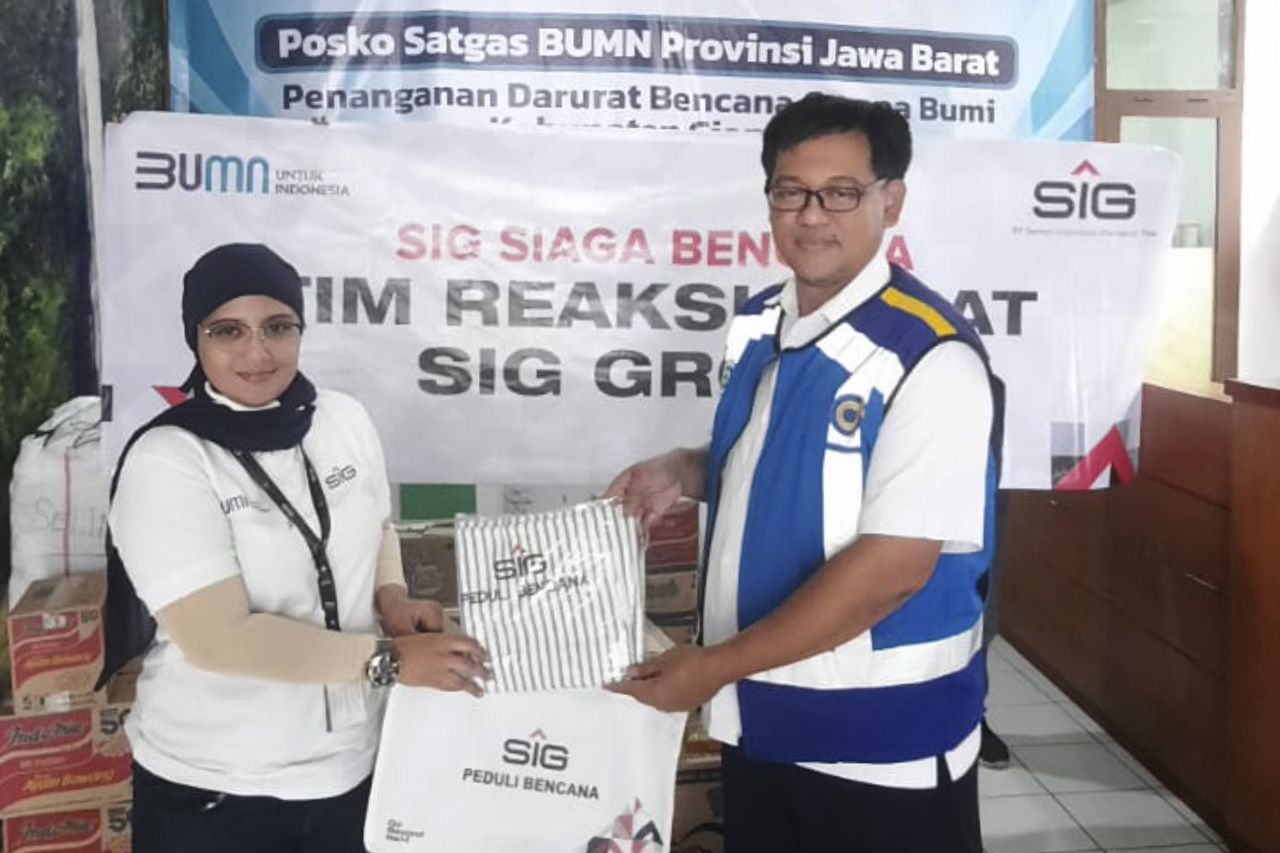 SIG Kirimkan Tim Reaksi Cepat Salurkan Bantuan untuk Korban Bencana Gempa Bumi Cianjur