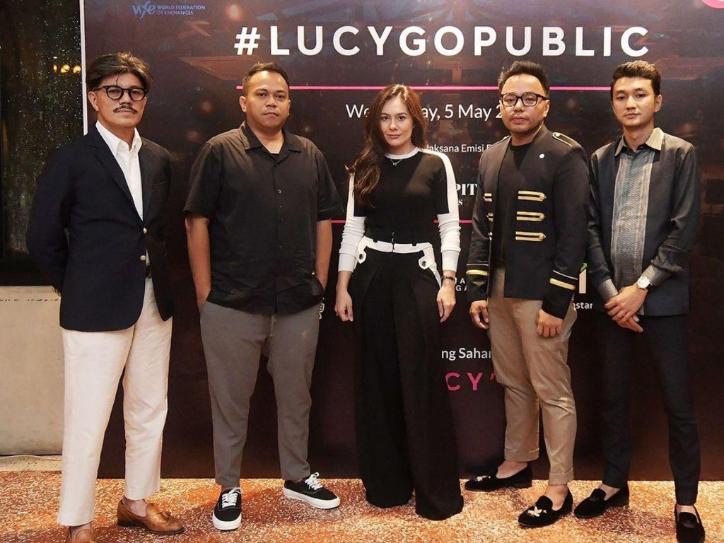 Meroket 2.180 Persen, Emiten Besutan Wulan Guritno (LUCY) 2022 Serok Laba Rp5,70 Miliar