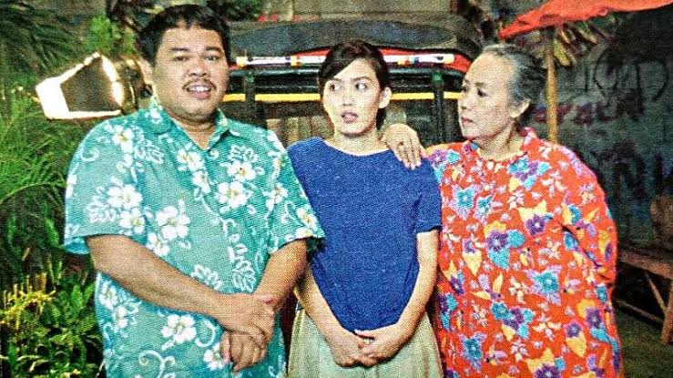 Nani Widjaya bersama Conny Sutedja (tengah) dan Rina Hassim (kanan). dok. Lentera Today. Didera Sakit, Artis Nani Widjaya Meninggal dalam Usia 78 Tahun