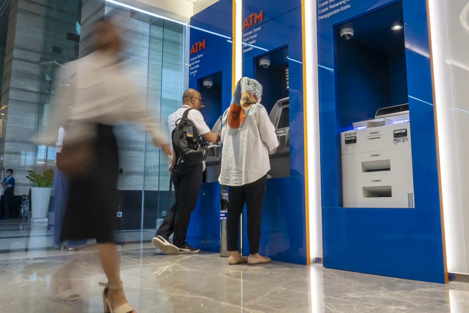 Kinerja Cemerlang Bisnis Treasury, BRI Raih 2 Penghargaan Internasional The Asset Triple A