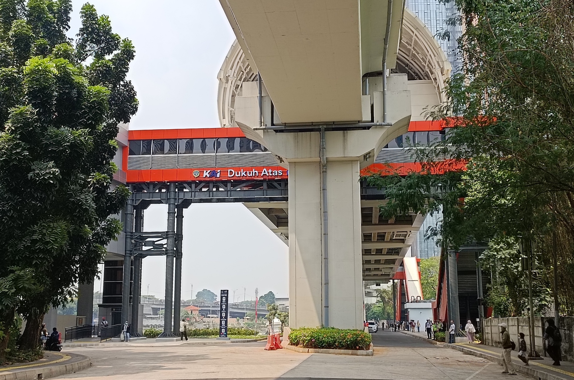Pasok LRT Jabodebek, Telisik Ini Keunggulan Beton SIG (SMGR)