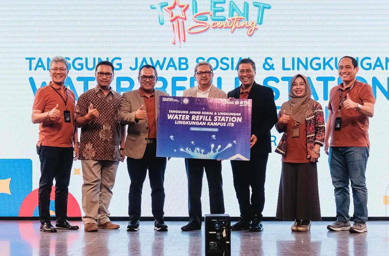 Serahkan Bantuan Water Refill Station, BTN Dukung Green Campus ITB