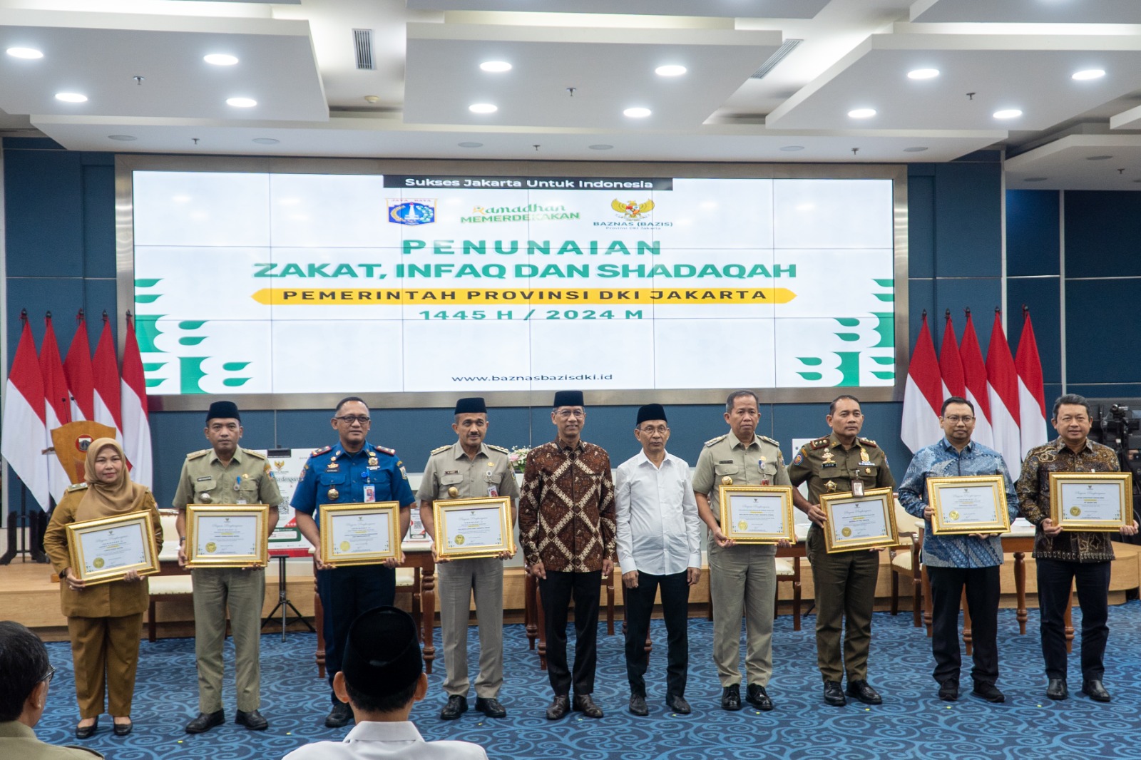 Mitra Strategis 2023, Bank DKI Terima Penghargaan dari Baznas