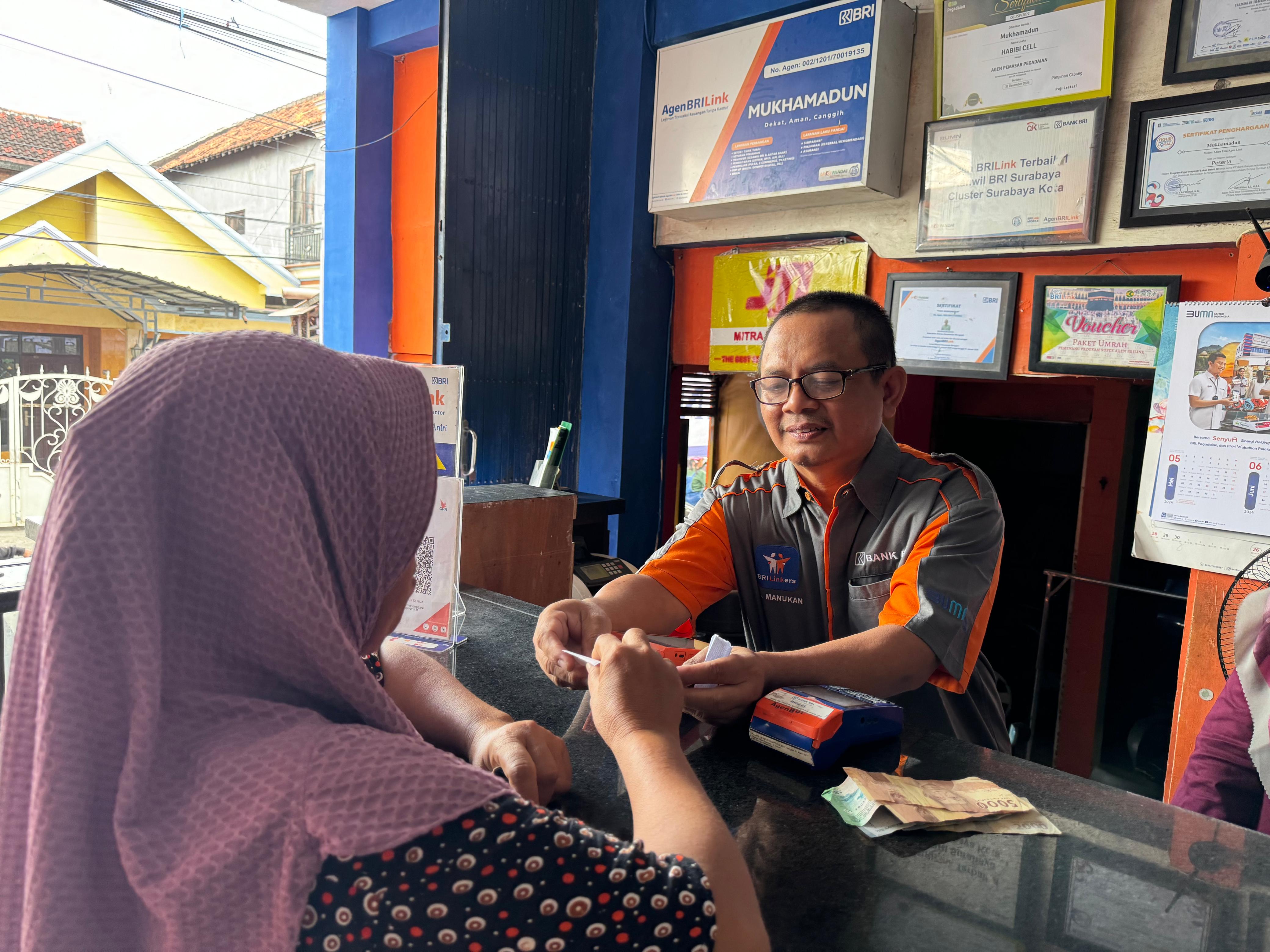 Ini Cara Unik AgenBRILink di Gresik, Jaga Pelanggan Tetap Setia