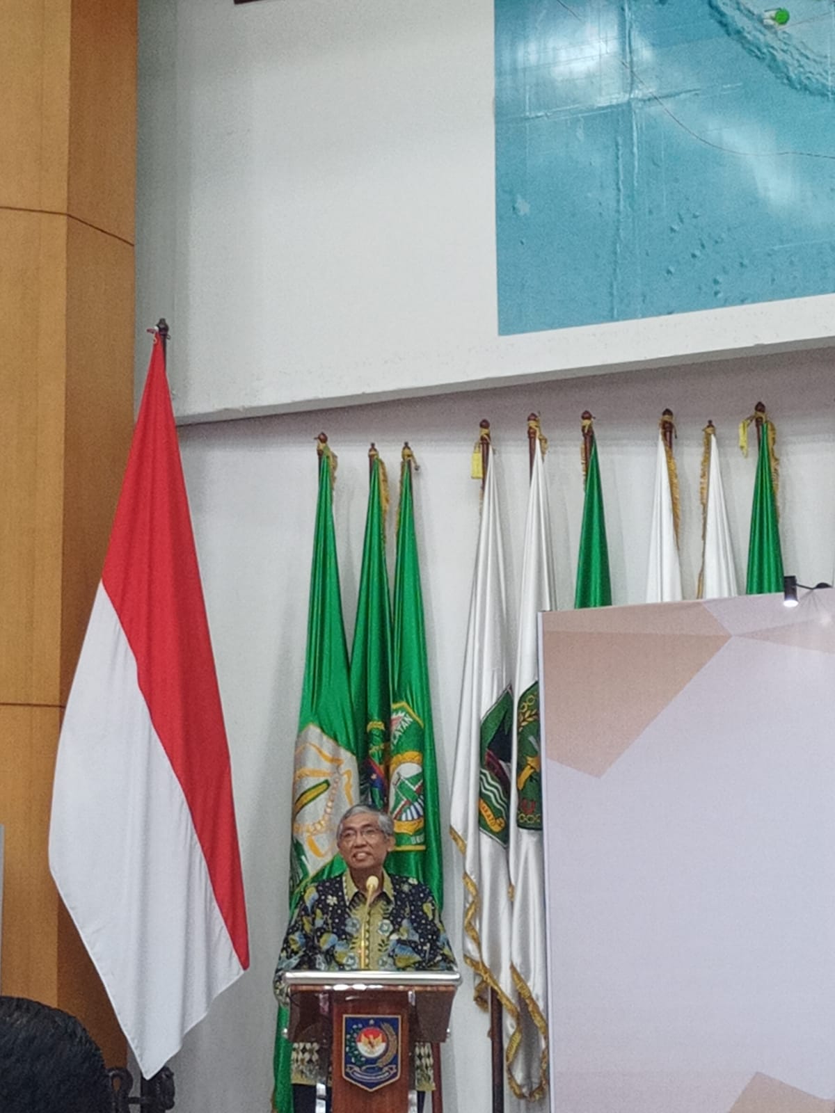 Prof. Mardiasmo, Ketua Dewan Pengurus KNKG saat memberikan sambutan acara sosialisasi Annual Report Award (ARA) 2024. Foto/Rizki EmitenNews ARA 2024: Integritas, Transparansi, dan Akuntabilitas Keberlanjutan