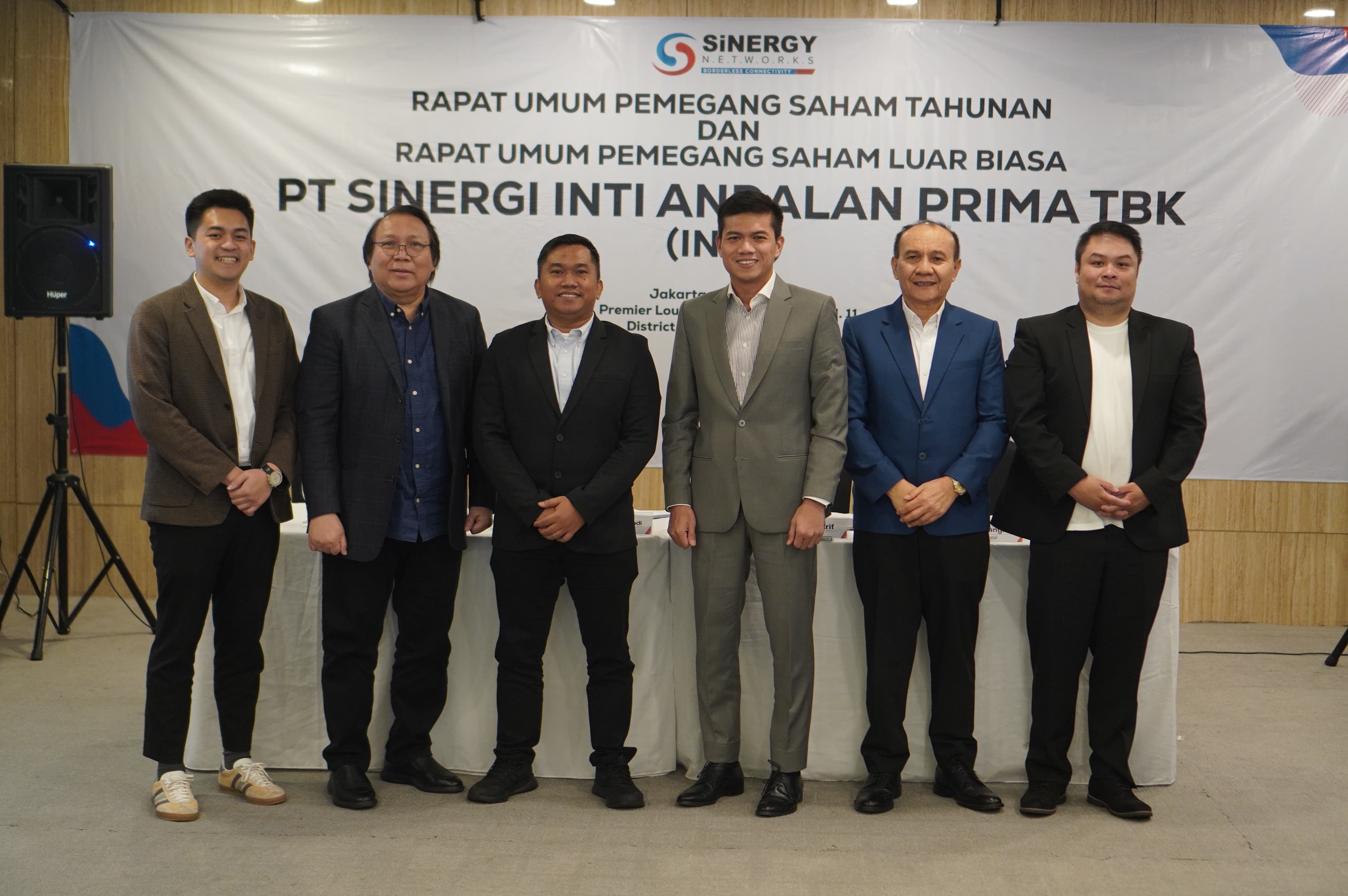Jajaran Direksi dan Komisaris PT Sinergi Inti Andalan Prima Tbk (INET) saat RUPS. DOK/INET 50 Persen Laba Jadi Dividen, INET Genjot Ekspansi dan Right Issue
