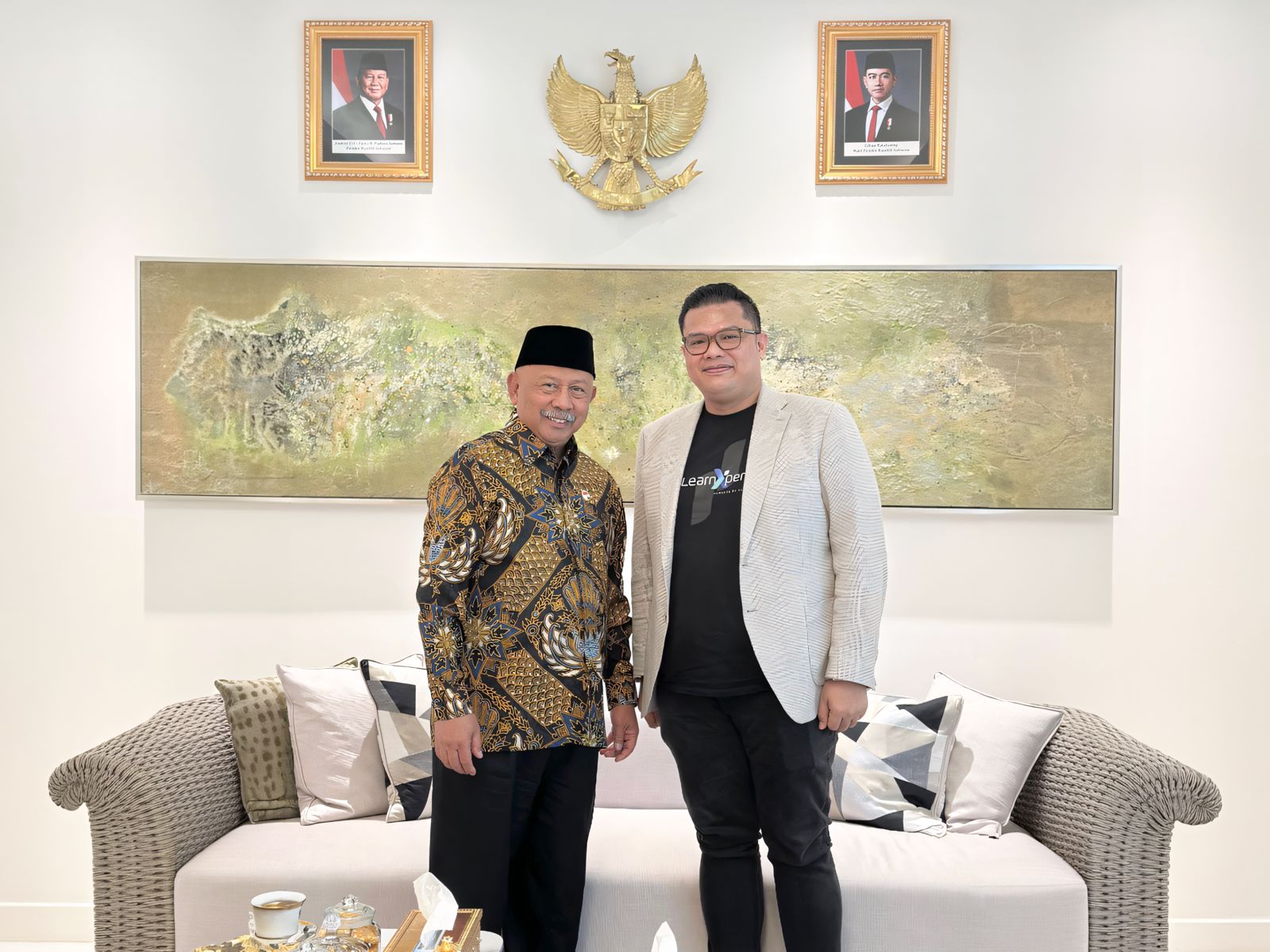 (Ki- Ka) Thomas Pramotedham, CEO Presight - Rafael Ibrahim, Founder & CEO AJARI.DOK/ISTIMEWA Startup AI Asal Indonesia Unjuk Taring di Kancah Dunia