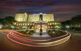 Listing 29 Maret,  Hotel di Sunter Pakai Kode Saham SNLK