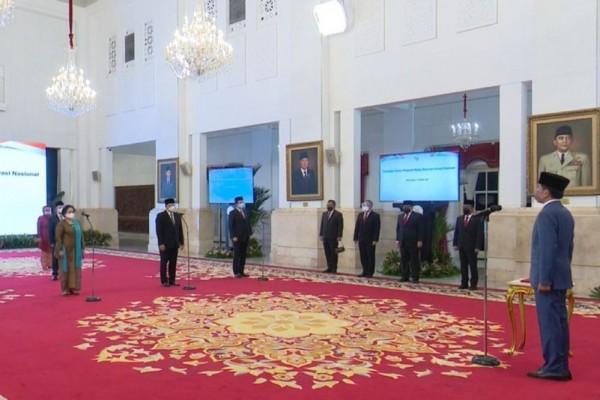 Presiden Lantik Megawati sebagai Ketua Dewan Pengarah BRIN, Dua Menteri jadi Wakil Ketua