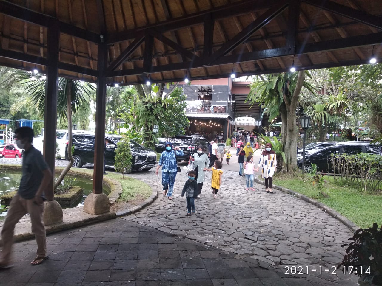 Bertambah 400, Hari Ini Kasus Harian Covid-19 di Indonesia Lebih Kecil dari Kemarin