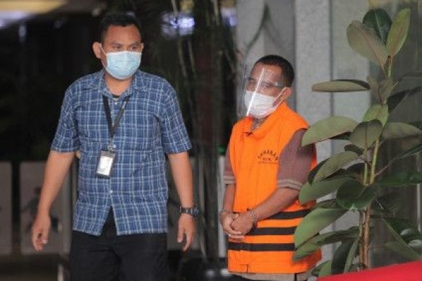Kasus Korupsi di Sulsel, Perantara Suap Nurdin Abdullah Divonis 4 Tahun Penjara