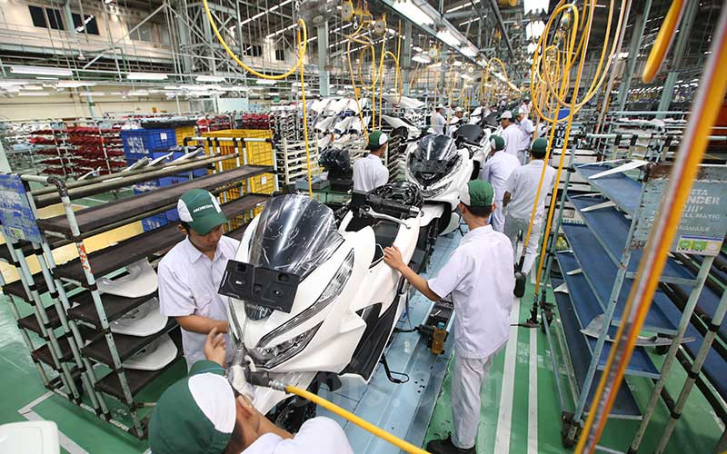 PMI Manufaktur Indonesia Januari 53,5, Lewati ASEAN dan China