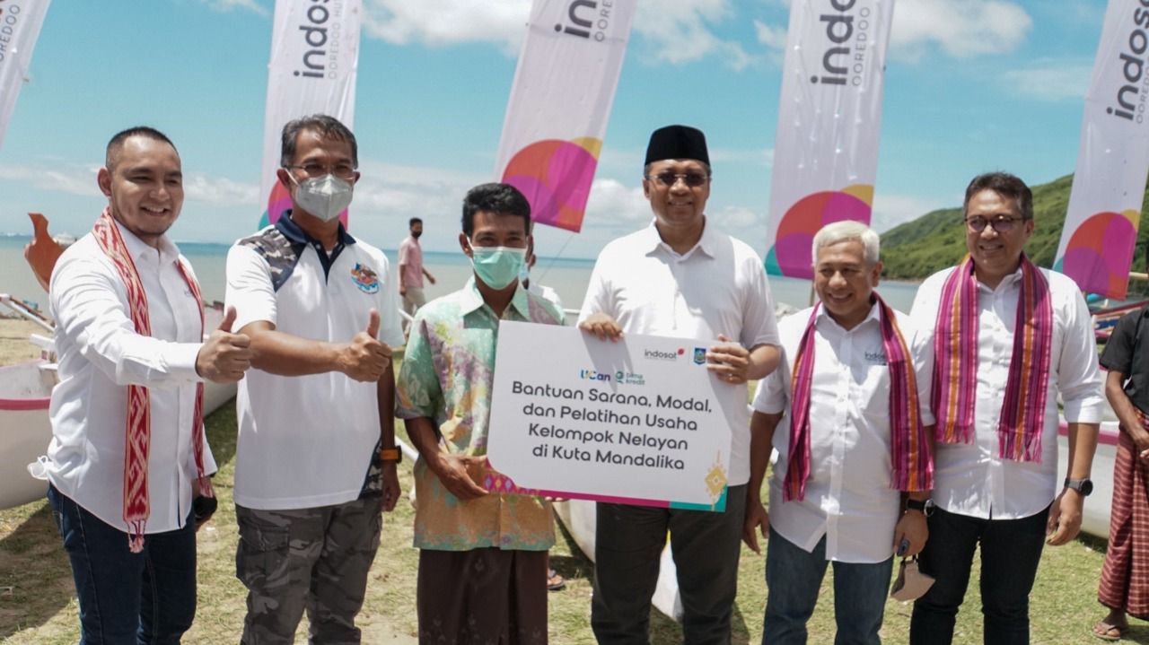Indosat Ooredoo Hutchison Dukung Pemberdayaan Komunitas Berkelanjutan di Mandalika