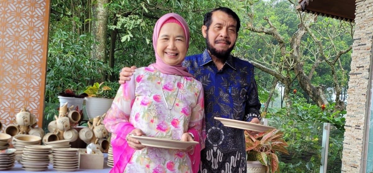 Ketua MK Segera Nikahi Adik Presiden Jokowi, Lihat Potret Bahagia Kedua Pasangan