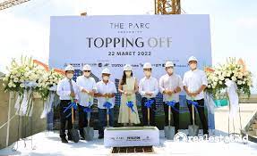 Finishing! Totalindo (TOPS) Lakukan Topping off Tower Summer Apartment The Parc South City