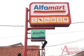 Semakin Mesra, Alfamart (AMRT) Borong Saham Bank Aladin (BANK) Rp500 Miliar