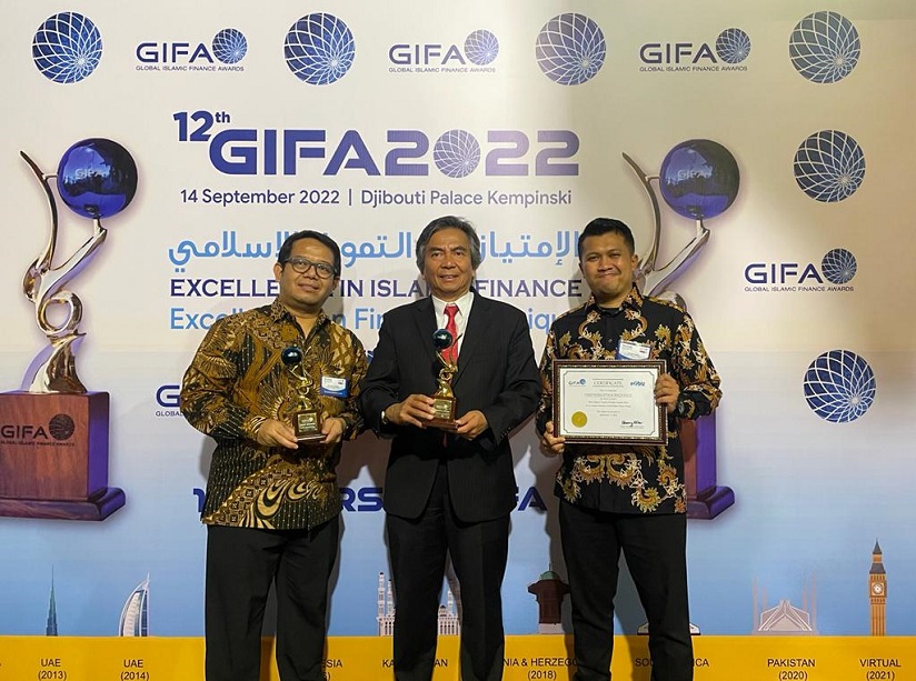 BEI Kembali Raih Penghargaan Best Islamic Capital Market 2022