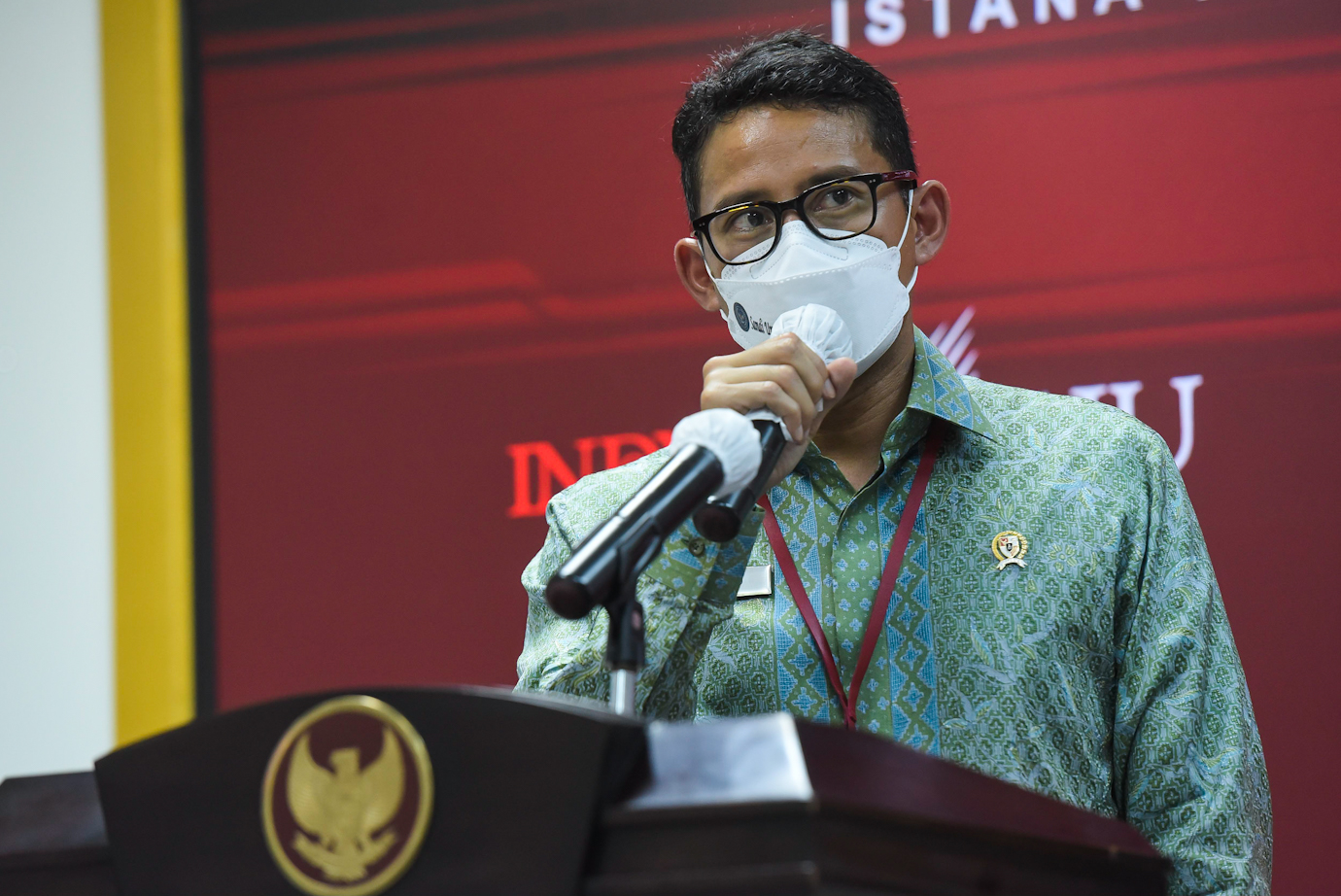 Minat ke Indonesia Tinggi, Sandi Uno Optimistis Target Kunjungan Wisman Tercapai
