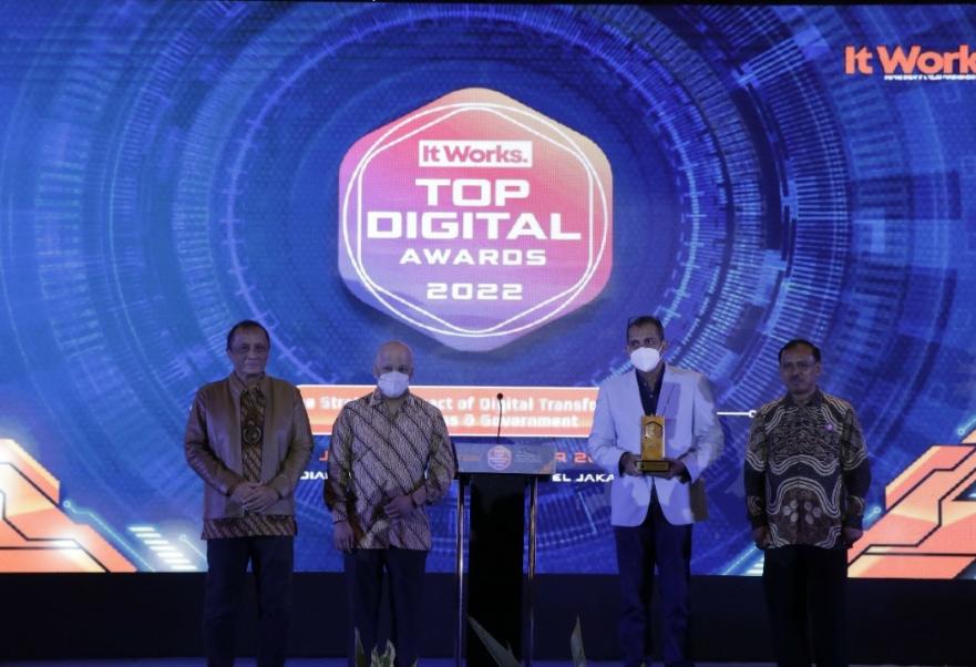 Sejumlah Perusahaan dan Instansi Raih Penghargaan TOP Digital Awards 2022