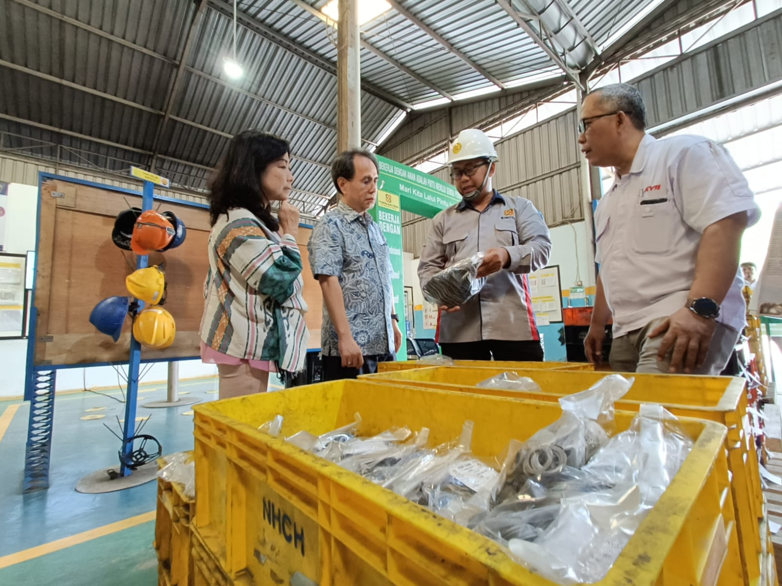 Jalin Kolaborasi, Astra melalui YDBA Hadirkan 3 Perusahaan ke UMKM di Tegal, Jawa Tengah
