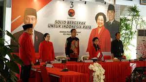 Tunjuk Ganjar Pranowo jadi Capres 2024, Megawati Minta Puan dan Prananda Sukseskan