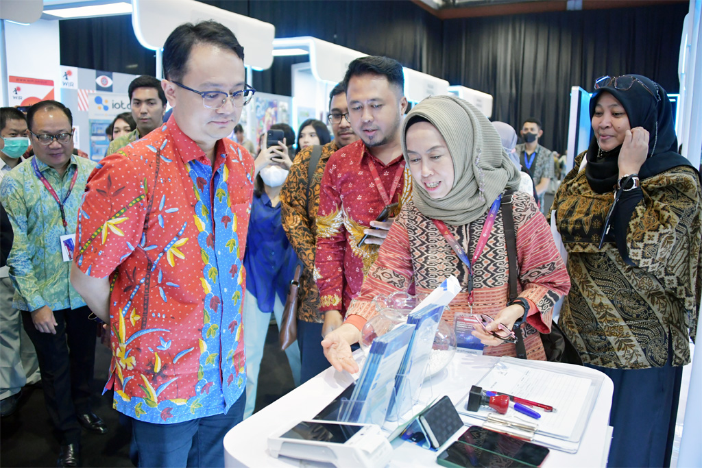 Target Digitalisasi di 1.000 Pasar Rakyat Mulai Jalan, Transaksi Pakai QRIS