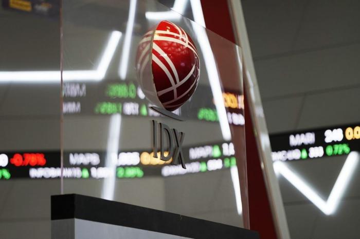 IHSG Ditutup Naik Tipis 0,18 Poin, GOTO, TPIA, BRPT Top Losers LQ45