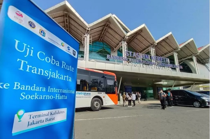 Transjakarta Mulai Layani Transportasi ke Bandara Soetta Pulang-Pergi