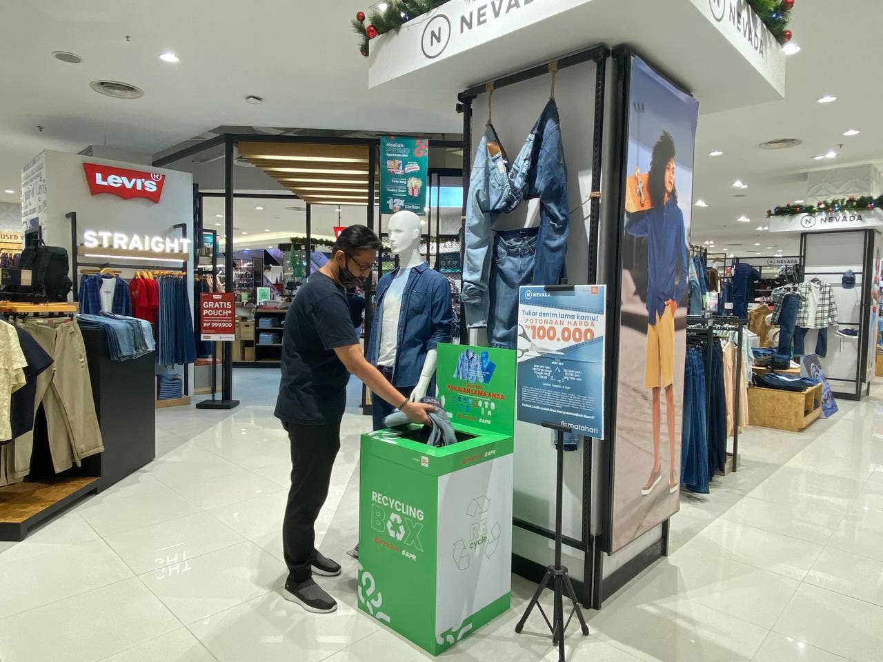 Komitmen Hijau, Matahari Store (LPPF) Gandeng APR Daur Ulang Sampah Fesyen 