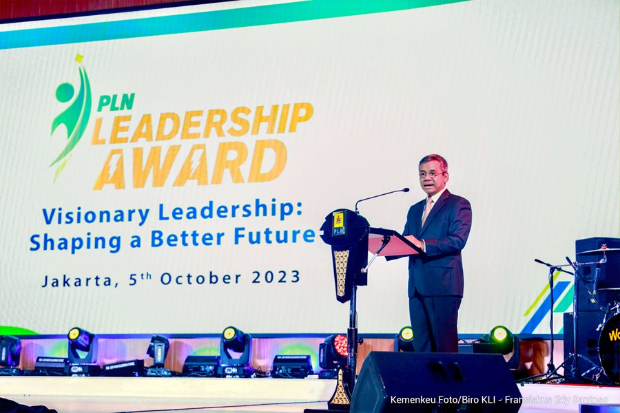 Wamenkeu Apresiasi Program Leadership Award 2023 PLN