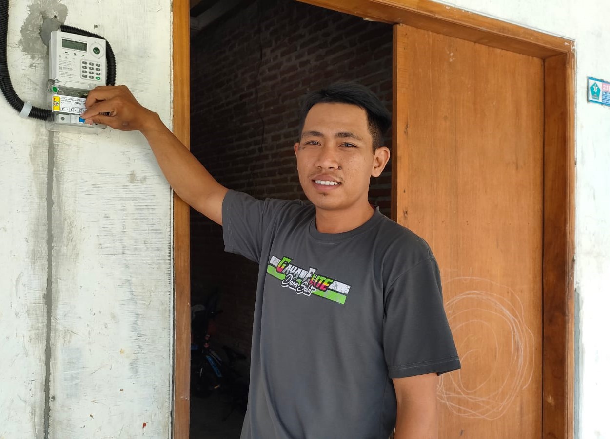 Program Bantuan Pasang Baru Listrik Gratis Sasar 19.500 Warga Jawa Timur
