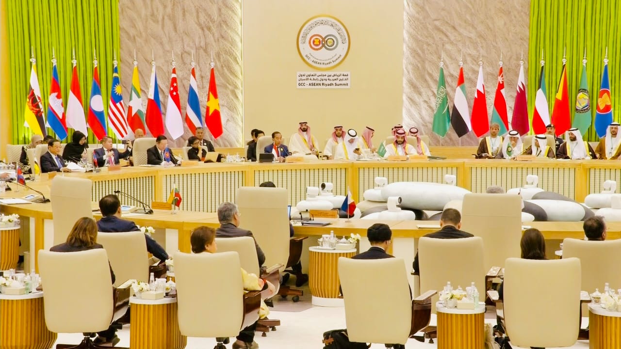 Presiden Sebut ASEAN dan GCC Perlu Maksimalkan Potensi Ekonomi dan Investasi