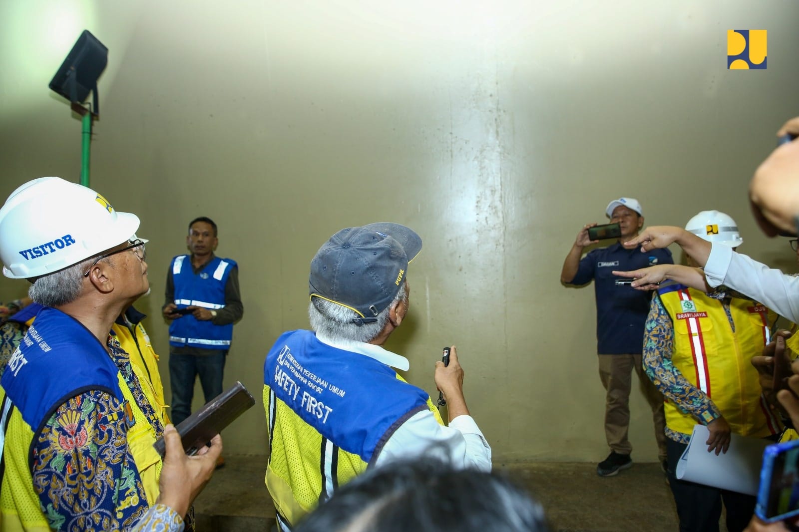 Menteri PUPR Sebut Tidak Ada Kerusakan Terowongan Cisumdawu Akibat Gempa Sumedang