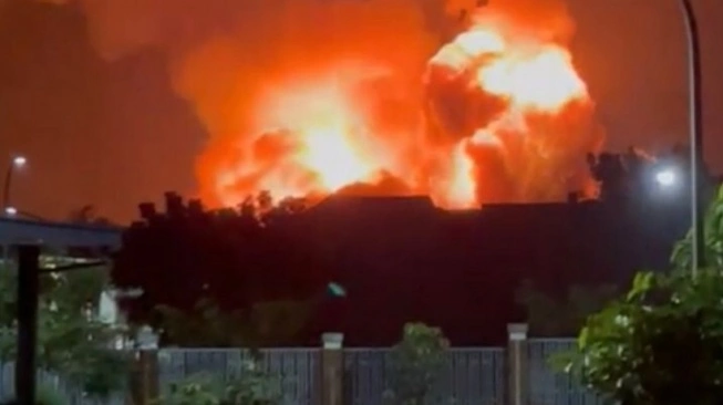 Gudang Peluru Milik Kodam Jaya di Bantar Gebang Bekasi, Terbakar