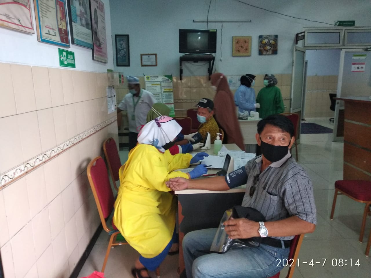Berangsur Melandai, Kasus Covid-19 di Indonesia Hari Ini Bertambah 719 Penderita
