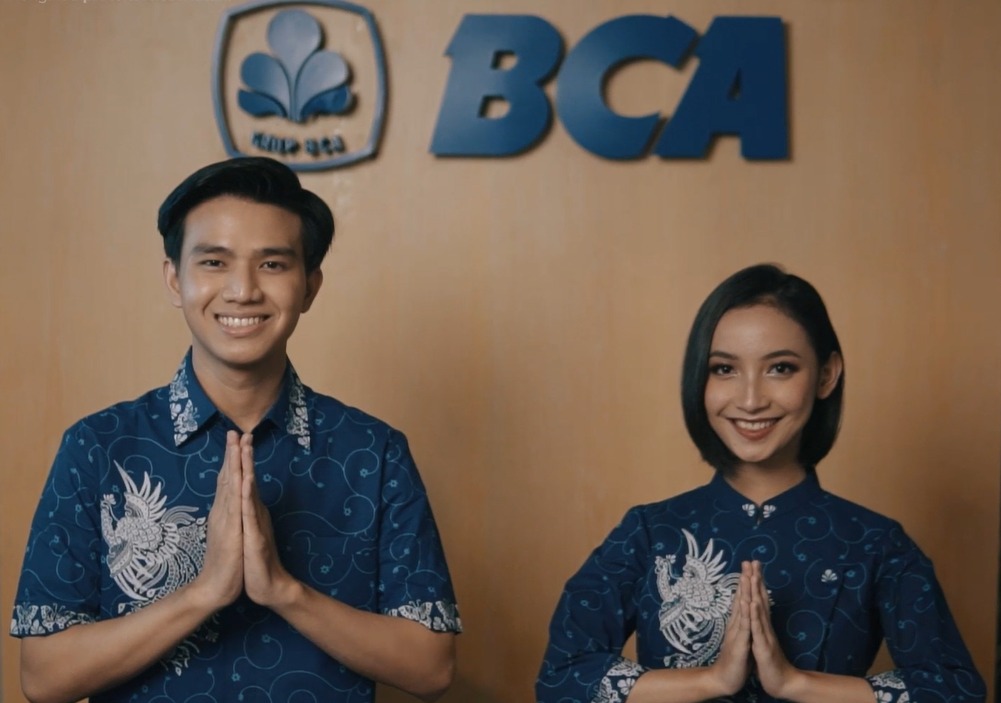 Dukung Kemajuan UMKM Indonesia, BCA Produksi 35.000 Seragam Batik dari Pengrajin Lokal