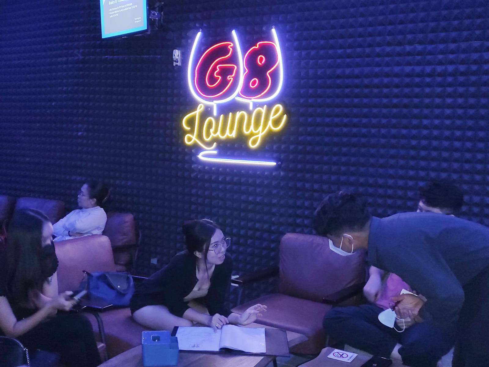 Nongkrong Asyik di G8 Lounge Resto and Cafe
