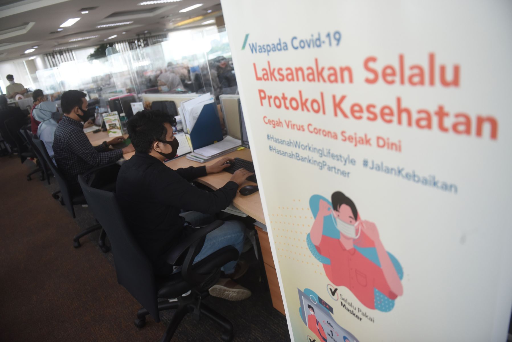 Update Pandemi Covid-19: Bertambah 2.049 Kasus, Jakarta Kembali Penyumbang Terbanyak