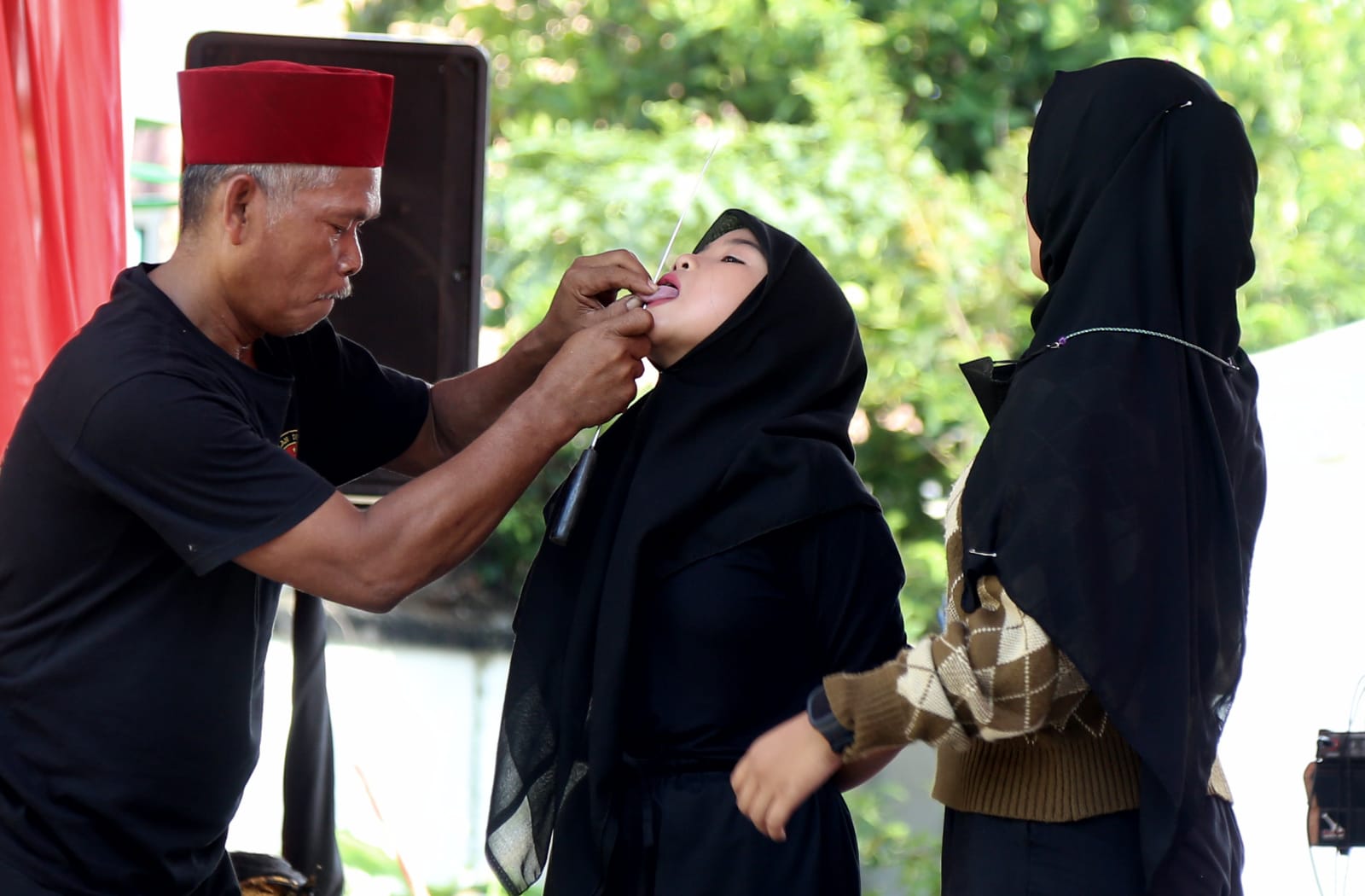 Sambung Rasa Banten 2022: Atraksi Debus dalam Tema Cinta Pancasila Cinta NKRI