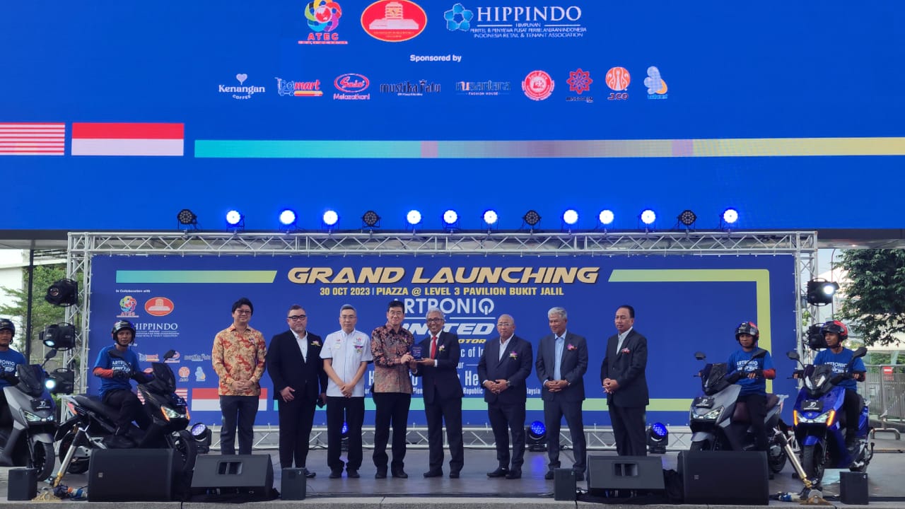 Kerja Sama Dengan Artroniq, United E-Motor Resmi Mengaspal di Malaysia   