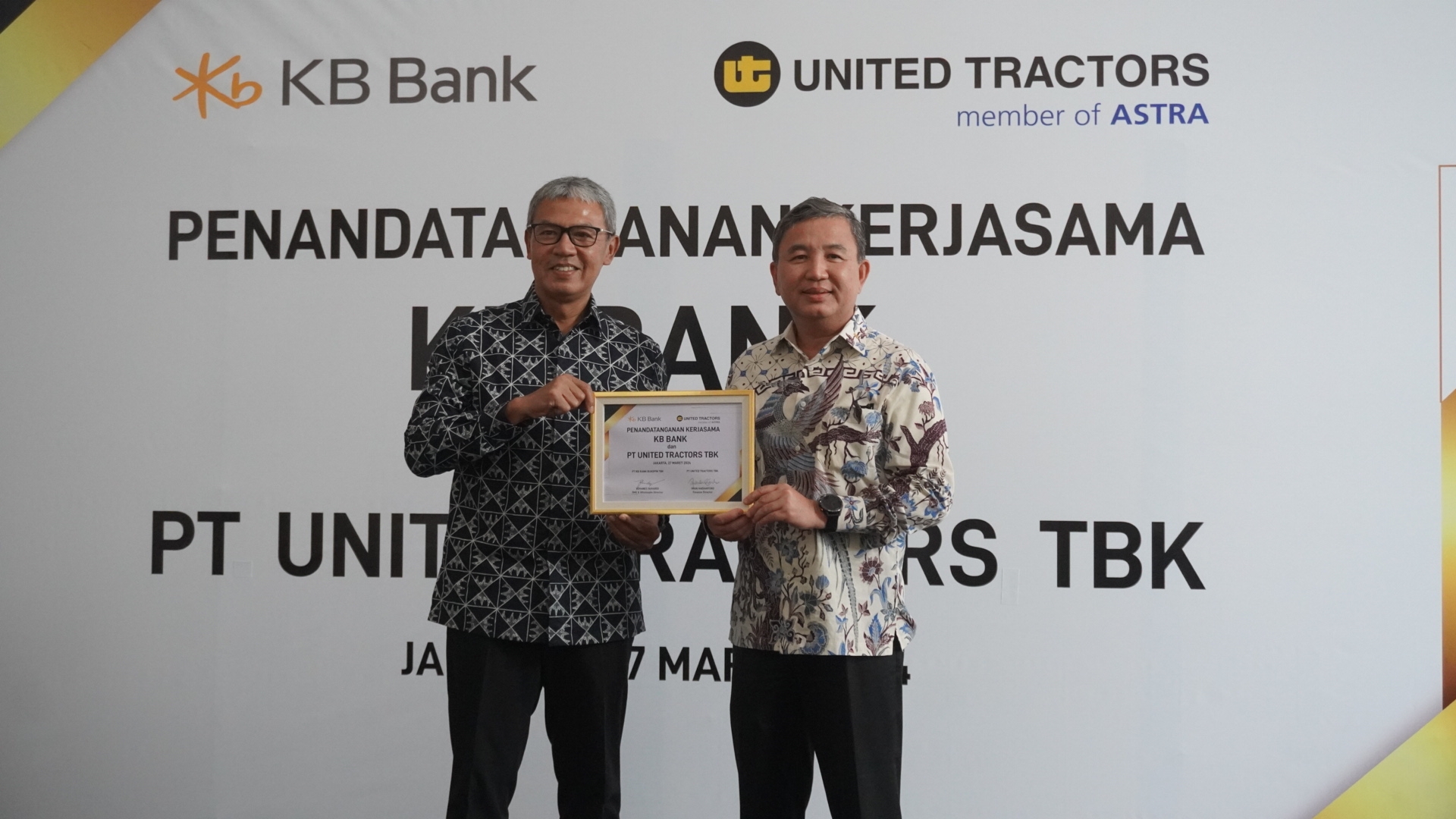 Unggul Potensi Kredit Rp1,6 Triliun, KB Bank Gandeng United Tractors